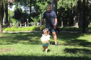 Papai e Fernanda no parque